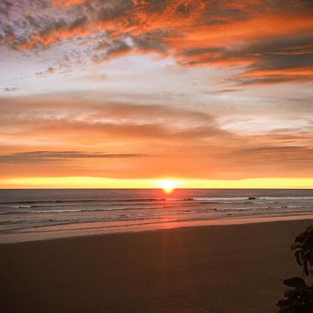 Вілла Sunset Gardens Олон Екстер'єр фото